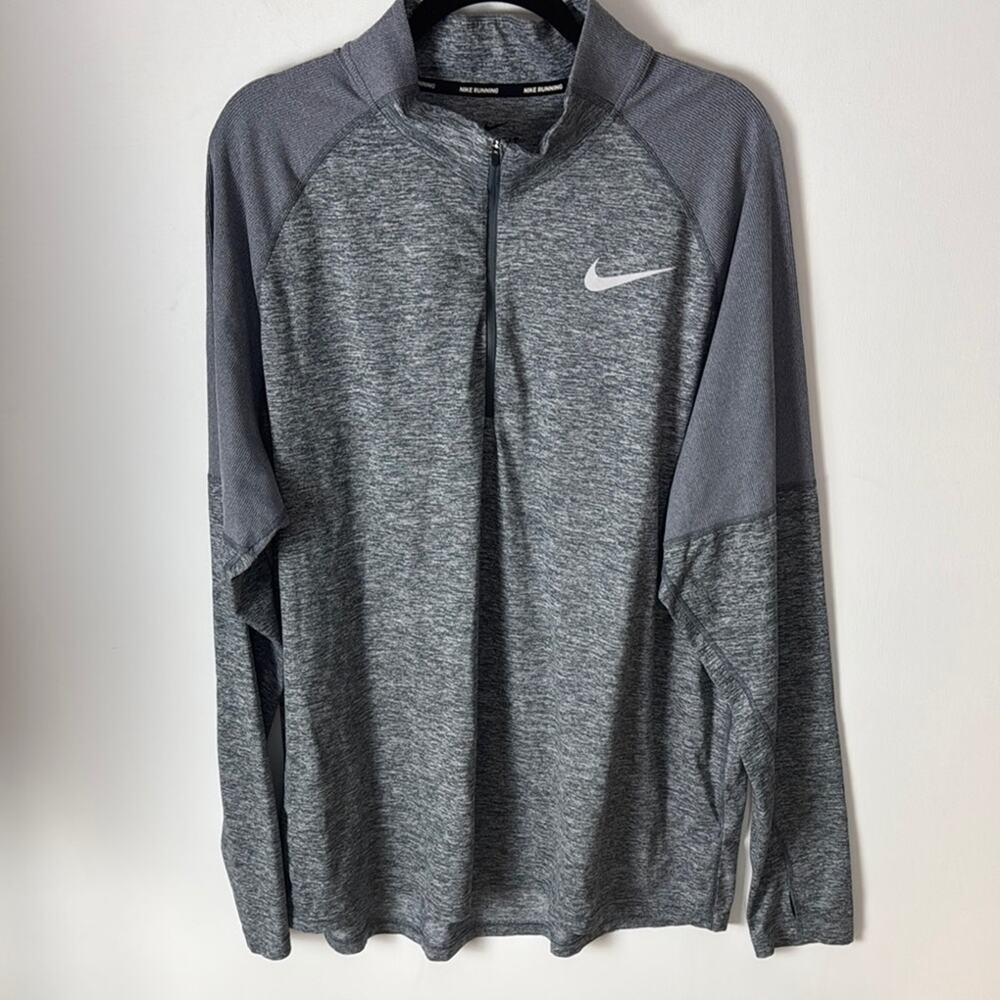 Nike Pullover - Men’s XL